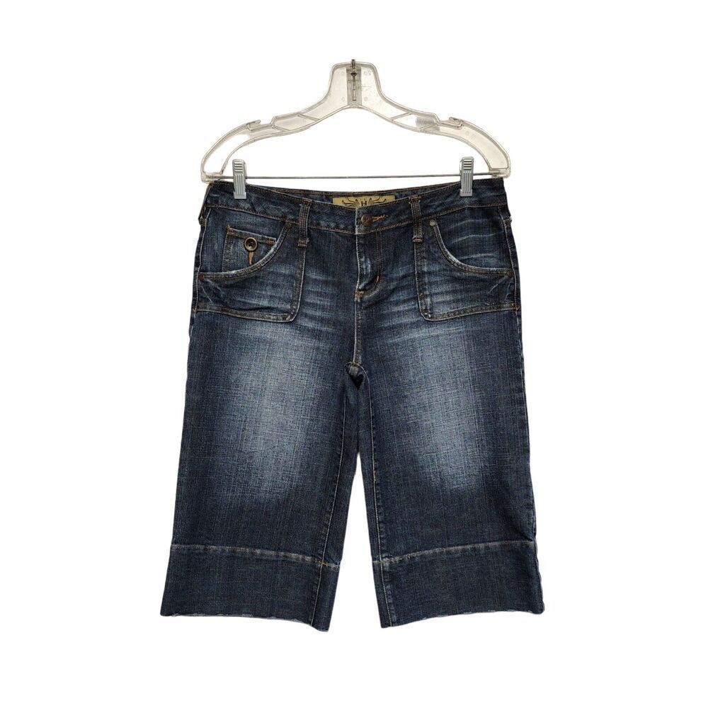 Hint Jeans Distressed Hem & Pockets Wipe Leg Cropped Capris Size 9